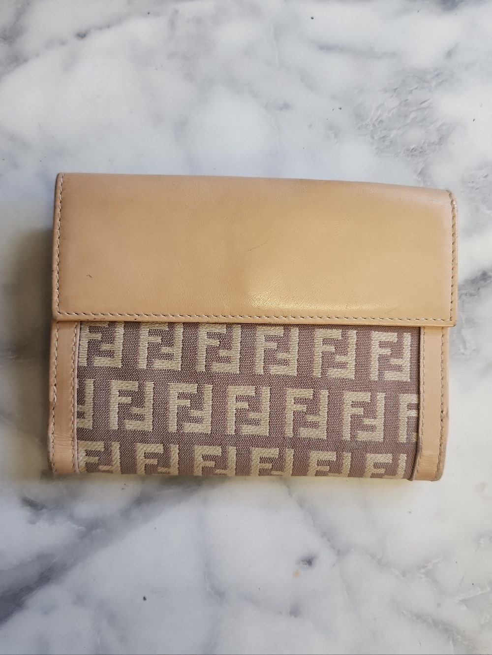 Authentic Zucchino Canvas Fendi Bifold Wallet - Picture 2 of 9